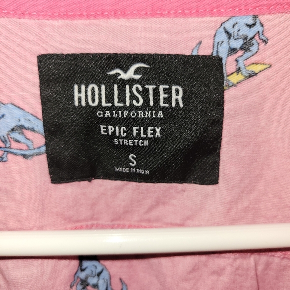 Hollister - Picture 4 of 6